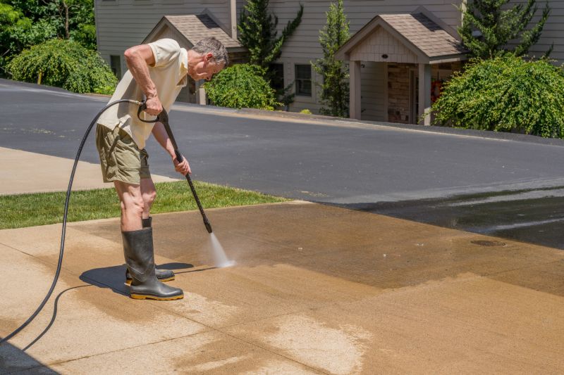 Townhouse Driveway Cleaning detail
